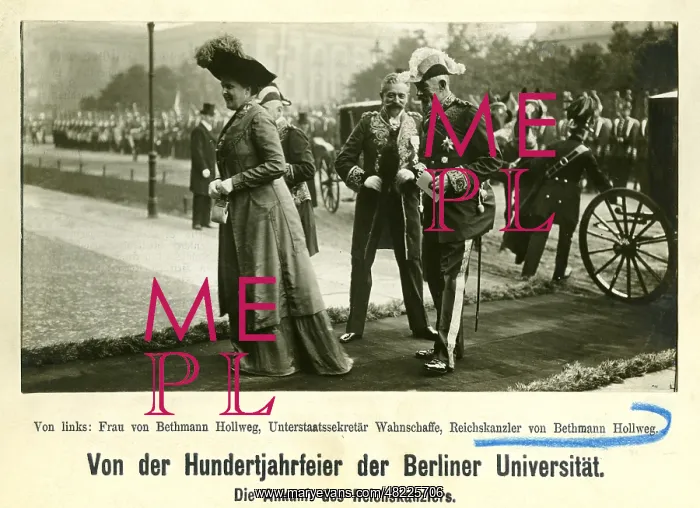 : Arrival of Theobald von Bethmann-Hollweg to the cenenary : Arrival of Theobald von Bethmann-Hollweg to the cenenary