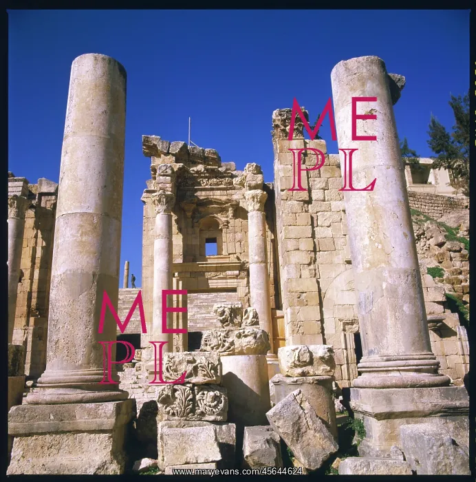 : ARTEMIS TEMPLE, JERASH : ARTEMIS TEMPLE, JERASH