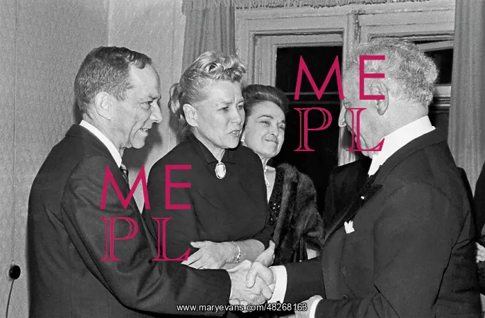 : Arthur Rubinstein visits USSR : Arthur Rubinstein visits USSR