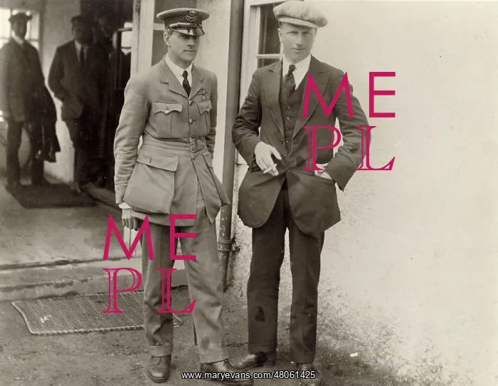 : Arthur Whitten Brown (left) and John Alcock : Arthur Whitten Brown (left) and John Alcock