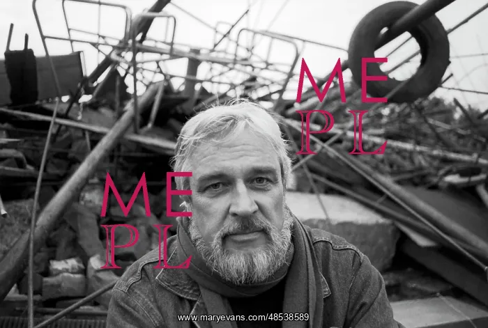 : Artist Mikhail Romadin, 1991 : Artist Mikhail Romadin, 1991