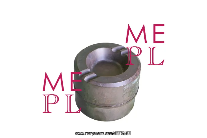 : Ashtray with hidden self lighting matches : Ashtray with hidden self lighting matches