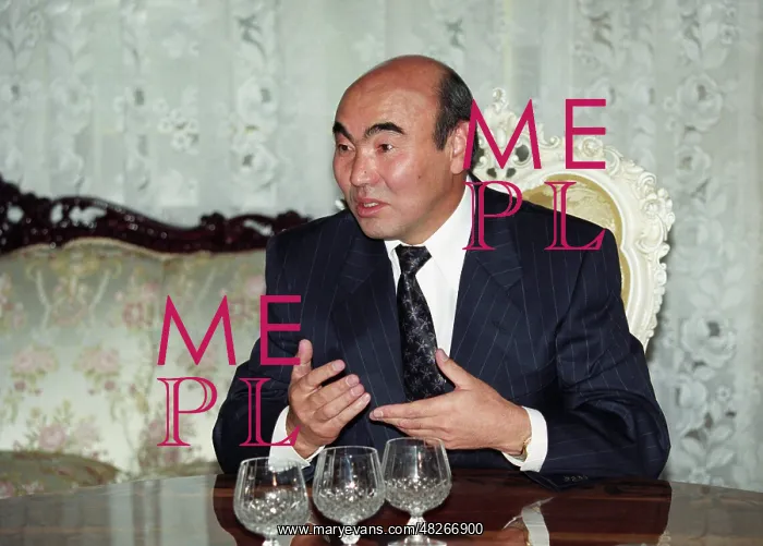 : Askar Akayev, 1997 : Askar Akayev, 1997