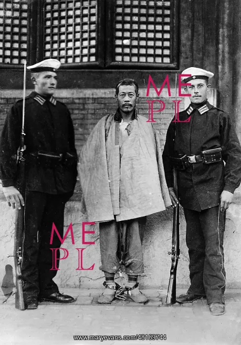 : Assassin En-Hai, 1900 : Assassin En-Hai, 1900
