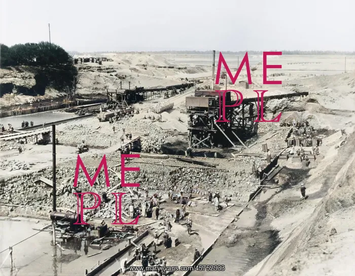 : Assiut Barrage on the Nile : Assiut Barrage on the Nile