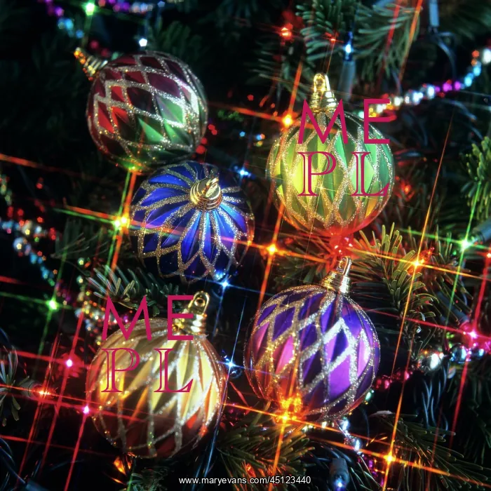 : Assorted Diamond Patterned Christmas Tree Ball Ornaments : Assorted Diamond Patterned Christmas Tree Ball Ornaments