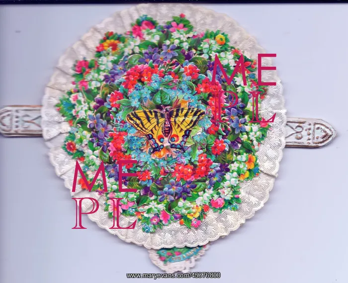 : Assorted flowers on a circular greetings card : Assorted flowers on a circular greetings card