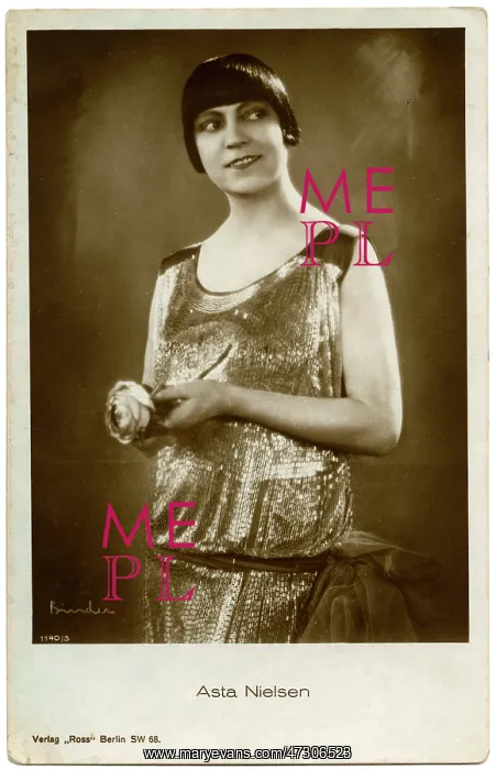  : Asta Nielsen