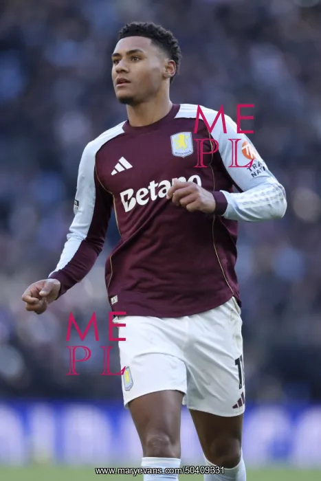 : Aston Villa v Nottingham Forest - Premier League : Aston Villa v Nottingham Forest - Premier League