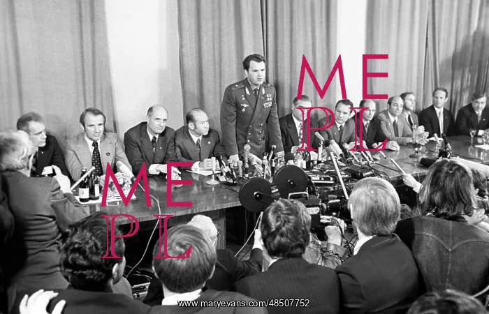 : ASTP Crew Press Conference, 1975 : ASTP Crew Press Conference, 1975