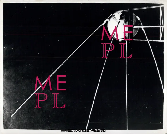 : Astronaut - Comets - NASA - Space - Spacecraft - UFOs : Astronaut - Comets - NASA - Space - Spacecraft - UFOs