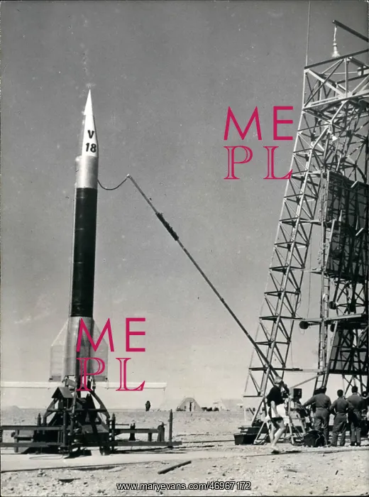 : Astronaut - Comets - NASA - Space - Spacecraft - UFOs : Astronaut - Comets - NASA - Space - Spacecraft - UFOs