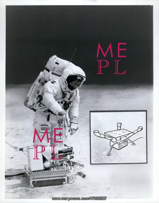 : Astronaut - Comets - NASA - Space - Spacecraft - UFOs : Astronaut - Comets - NASA - Space - Spacecraft - UFOs