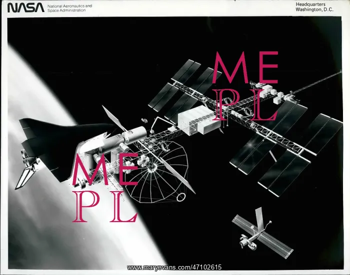 : Astronaut - Comets - NASA - Space - Spacecraft - UFOs : Astronaut - Comets - NASA - Space - Spacecraft - UFOs