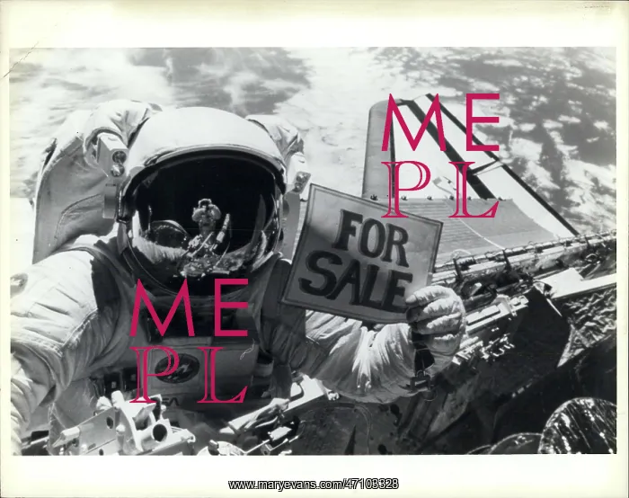 : Astronaut - Comets - NASA - Space - Spacecraft - UFOs : Astronaut - Comets - NASA - Space - Spacecraft - UFOs
