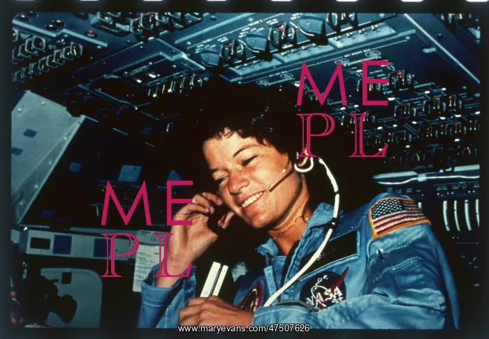 : ASTRONAUT: SALLY RIDE : ASTRONAUT: SALLY RIDE
