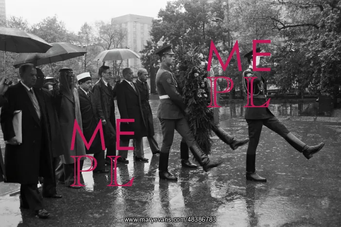 : Atef Tarawneh visits USSR : Atef Tarawneh visits USSR