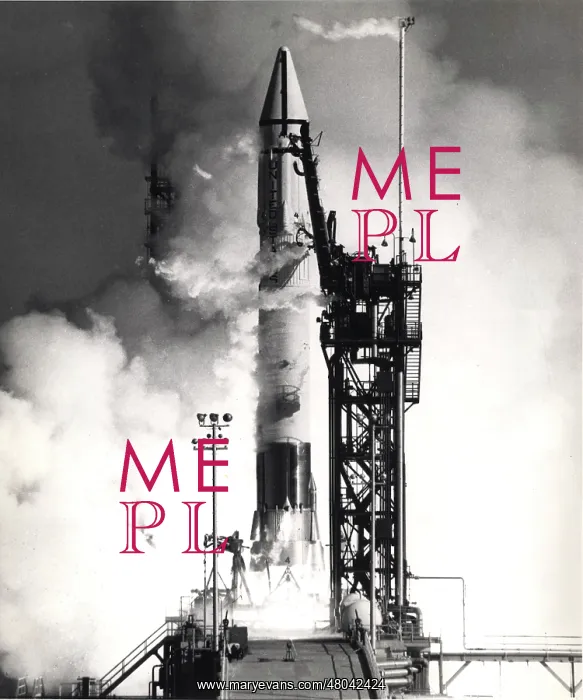 : An Atlas-Centaur 4 lifts off : An Atlas-Centaur 4 lifts off