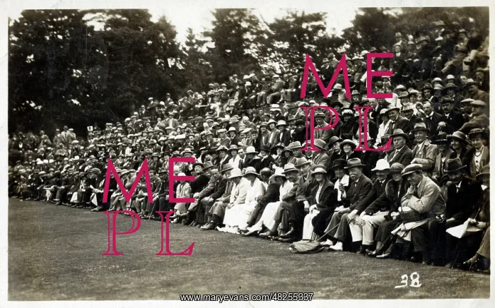 : An attentive crowd - possibly at a Country Show : An attentive crowd - possibly at a Country Show