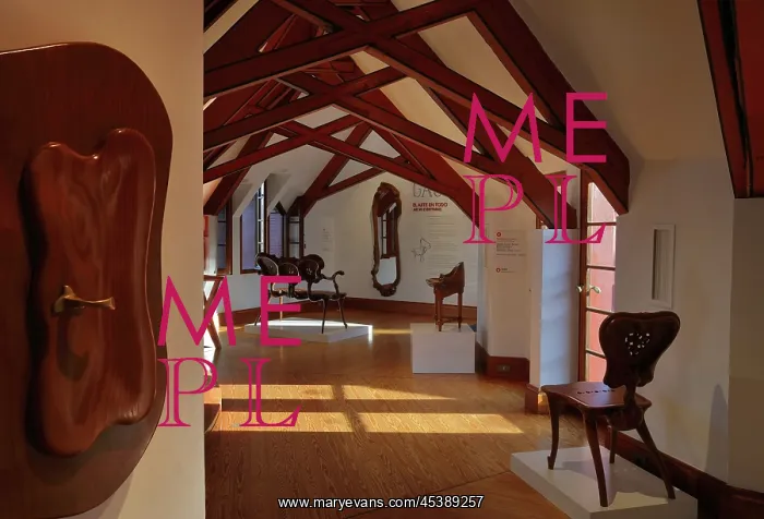 : Attic, El Capricho de Gaudi, Comillas : Attic, El Capricho de Gaudi, Comillas