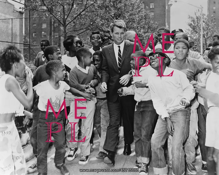 : Attorney General Robert Kennedy surrounded ? : Attorney General Robert Kennedy surrounded ?