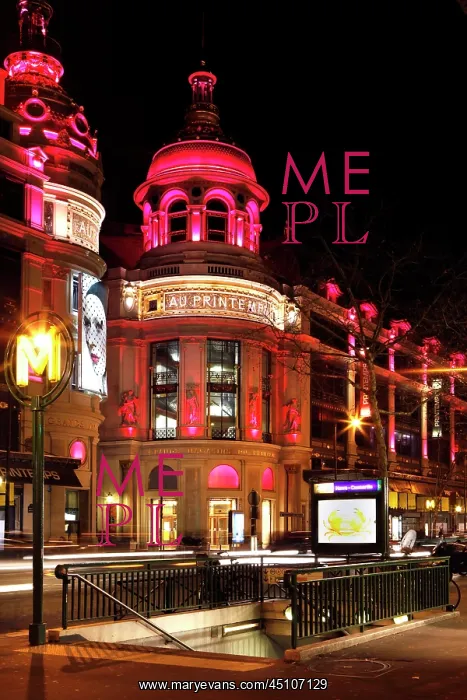 : Au Printemps Department Store : Au Printemps Department Store