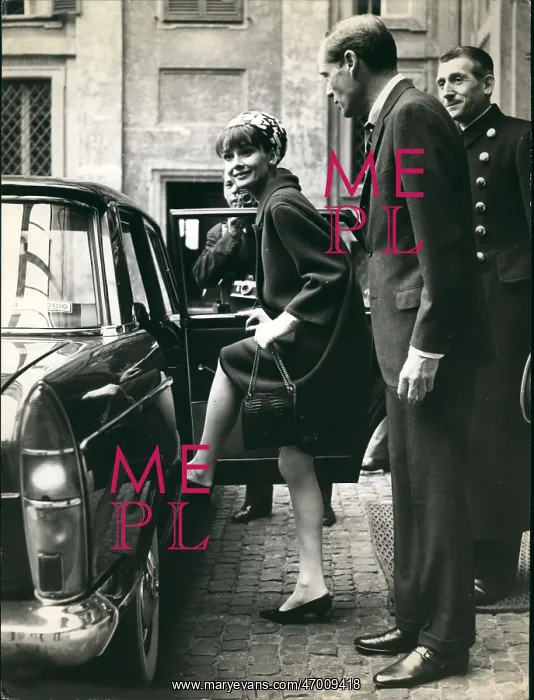 : Audrey Hepburn and Mel Ferrer in Rome : Audrey Hepburn and Mel Ferrer in Rome