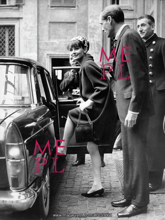 : Audrey Hepburn and Mel Ferrer in Rome : Audrey Hepburn and Mel Ferrer in Rome