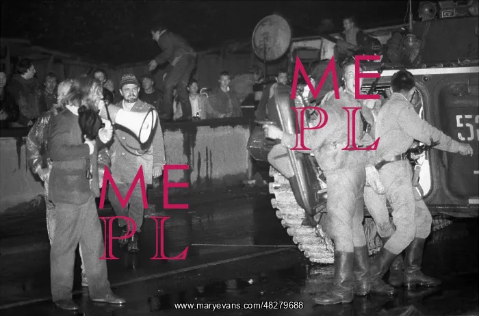 : August coup in Moscow, 1991 : August coup in Moscow, 1991