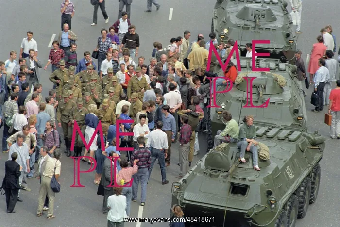 : August Putsch of 1991 in Moscow : August Putsch of 1991 in Moscow