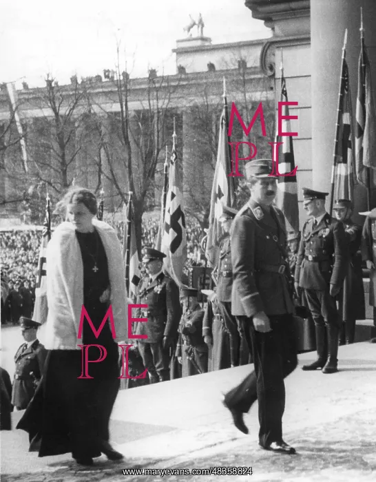 : August Wilhelm of Prussia at the wedding of : August Wilhelm of Prussia at the wedding of