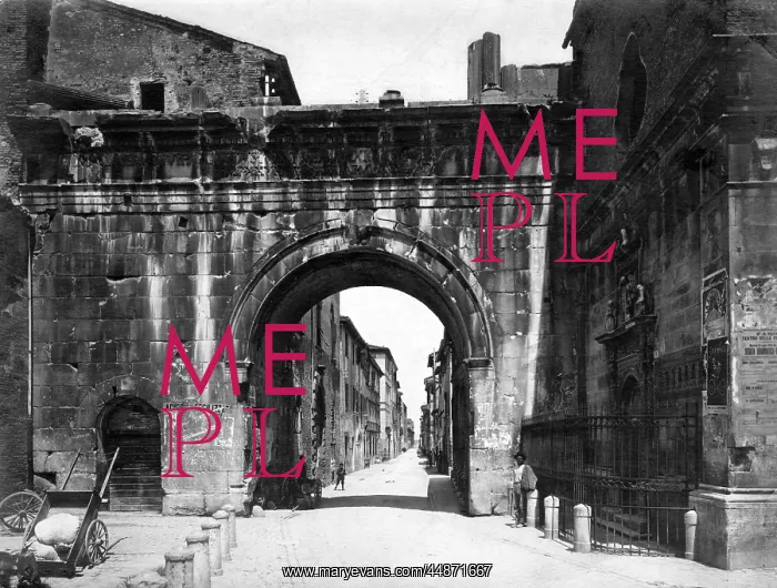 : AUGUSTUS ARCH, FANO : AUGUSTUS ARCH, FANO