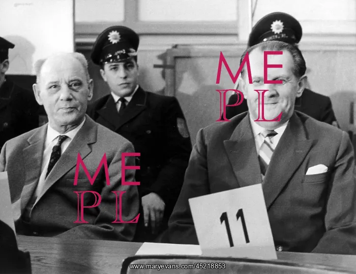  : Auschwitz Trial
