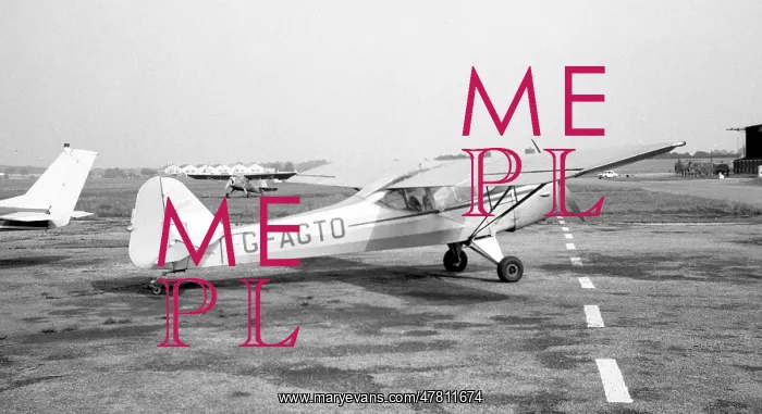 : Auster J-1 Autocrat G-AGTO : Auster J-1 Autocrat G-AGTO