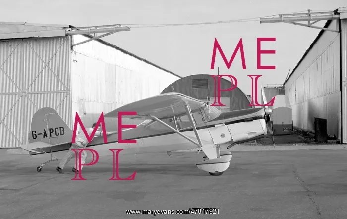: Auster J-5Q Alpine G-APCB : Auster J-5Q Alpine G-APCB