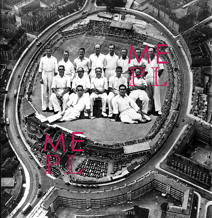 : The Australian Cricket Team at the Oval, 1938 : The Australian Cricket Team at the Oval, 1938