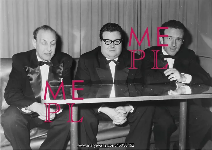 : The Austrian cabaret artists Carl Merz and Helmut : The Austrian cabaret artists Carl Merz and Helmut