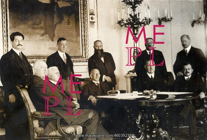 : The Austrian cabinet in 1930 : The Austrian cabinet in 1930