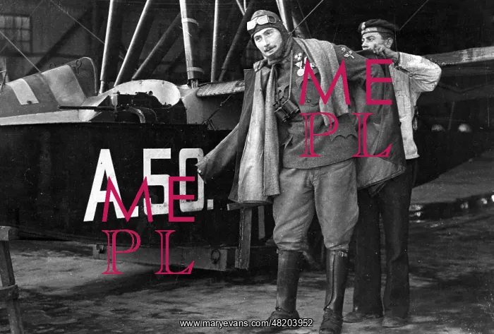 : Austrian-Hungarian combat pilot at the front in Italy, 1918 : Austrian-Hungarian combat pilot at the front in Italy, 1918