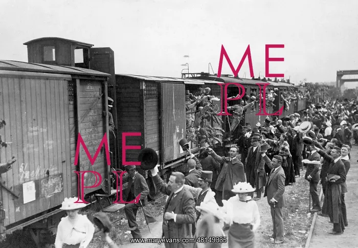 : Austrian soldiers travel to the front, 1914 : Austrian soldiers travel to the front, 1914