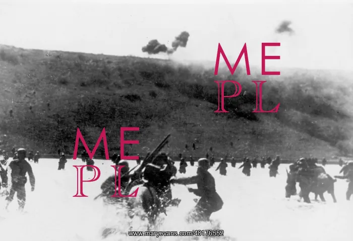 : Austrian troops cross a lake, 1917 : Austrian troops cross a lake, 1917