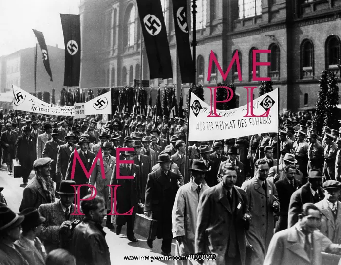 : Austrian workers on a KdF trip in Berlin, 1938 : Austrian workers on a KdF trip in Berlin, 1938