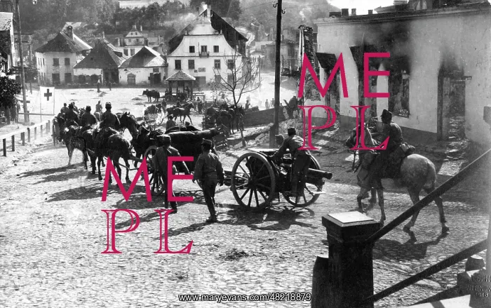 : Austro-Hungarian artillerymen on the march, 1914 : Austro-Hungarian artillerymen on the march, 1914