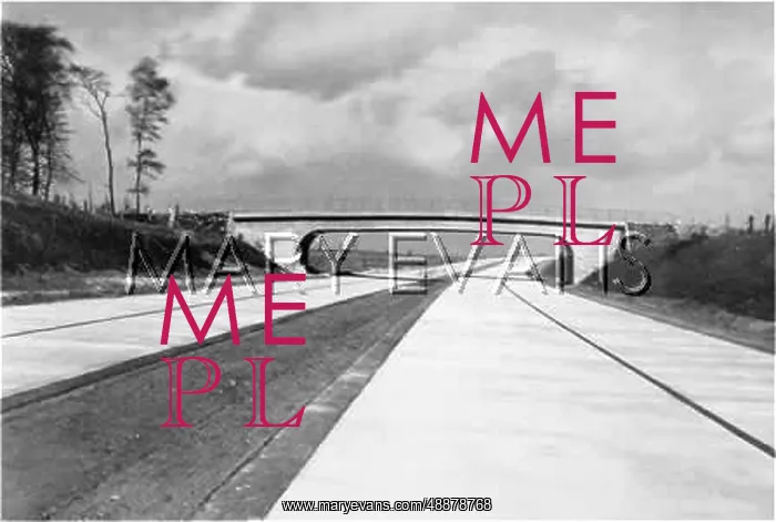 : EMPTY AUTOBAHN 1936 : EMPTY AUTOBAHN 1936