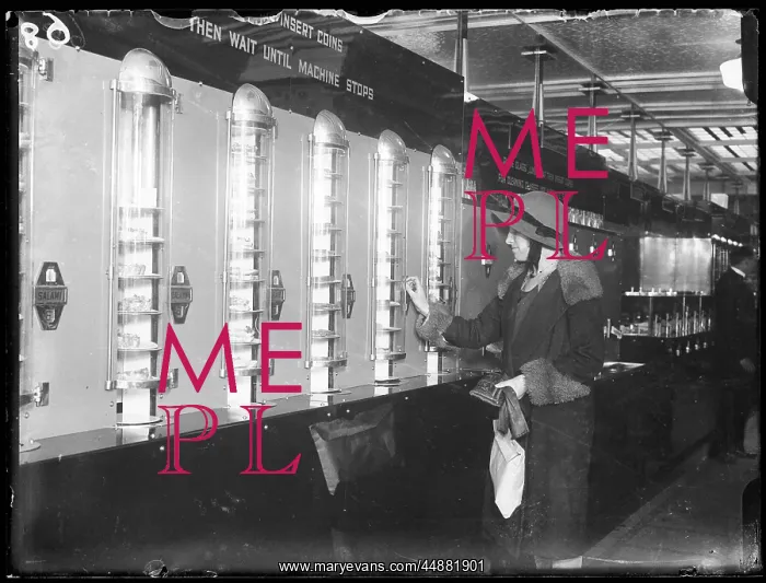 : AUTOMATIC RESTAURANT : AUTOMATIC RESTAURANT