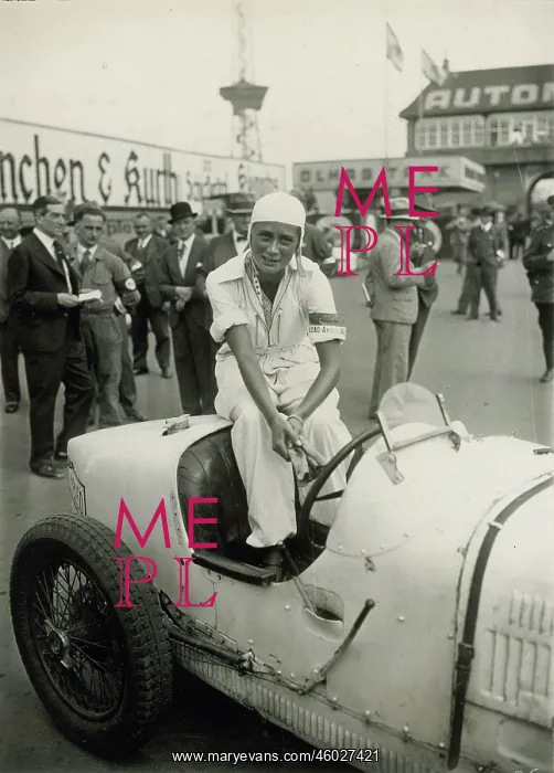 : Automobile racing : Automobile racing