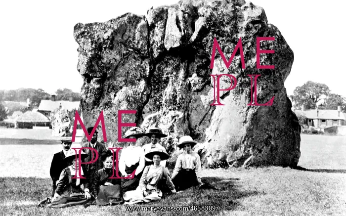  : Avebury, Stones c1908