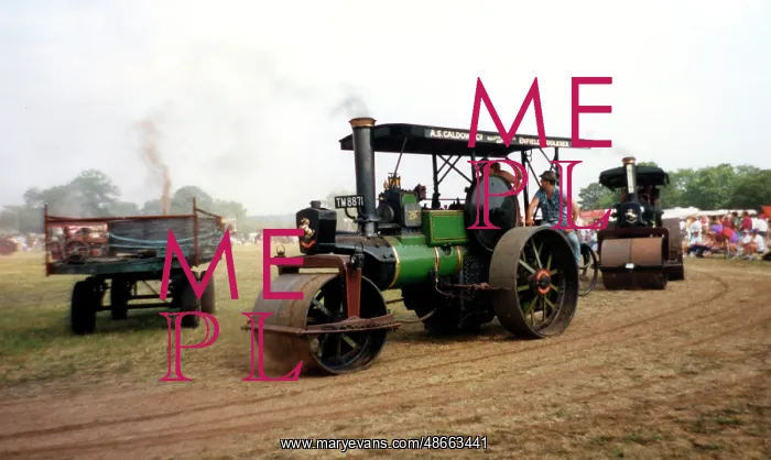 : Aveling and Porter Road Roller African Queen : Aveling and Porter Road Roller African Queen