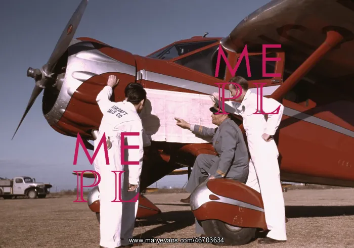 : Aviation - Airplane - Students People - : Aviation - Airplane - Students People -