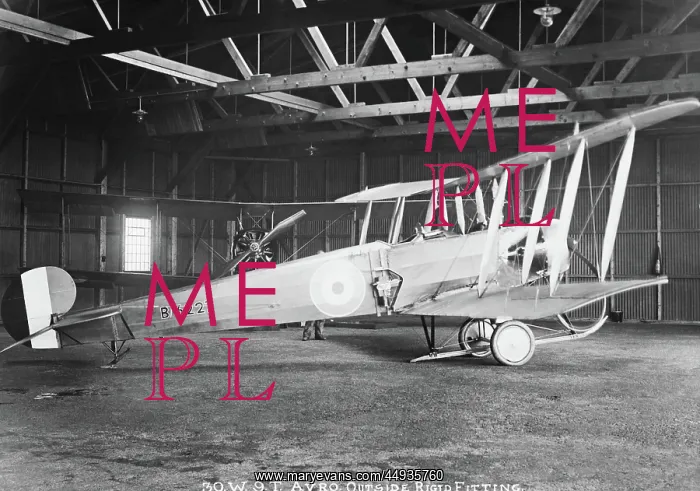 : Avro 504J. Avro 504A with Vertical Fuselage-Mounted Camera 30W9T Outside : Avro 504J. Avro 504A with Vertical Fuselage-Mounted Camera 30W9T Outside